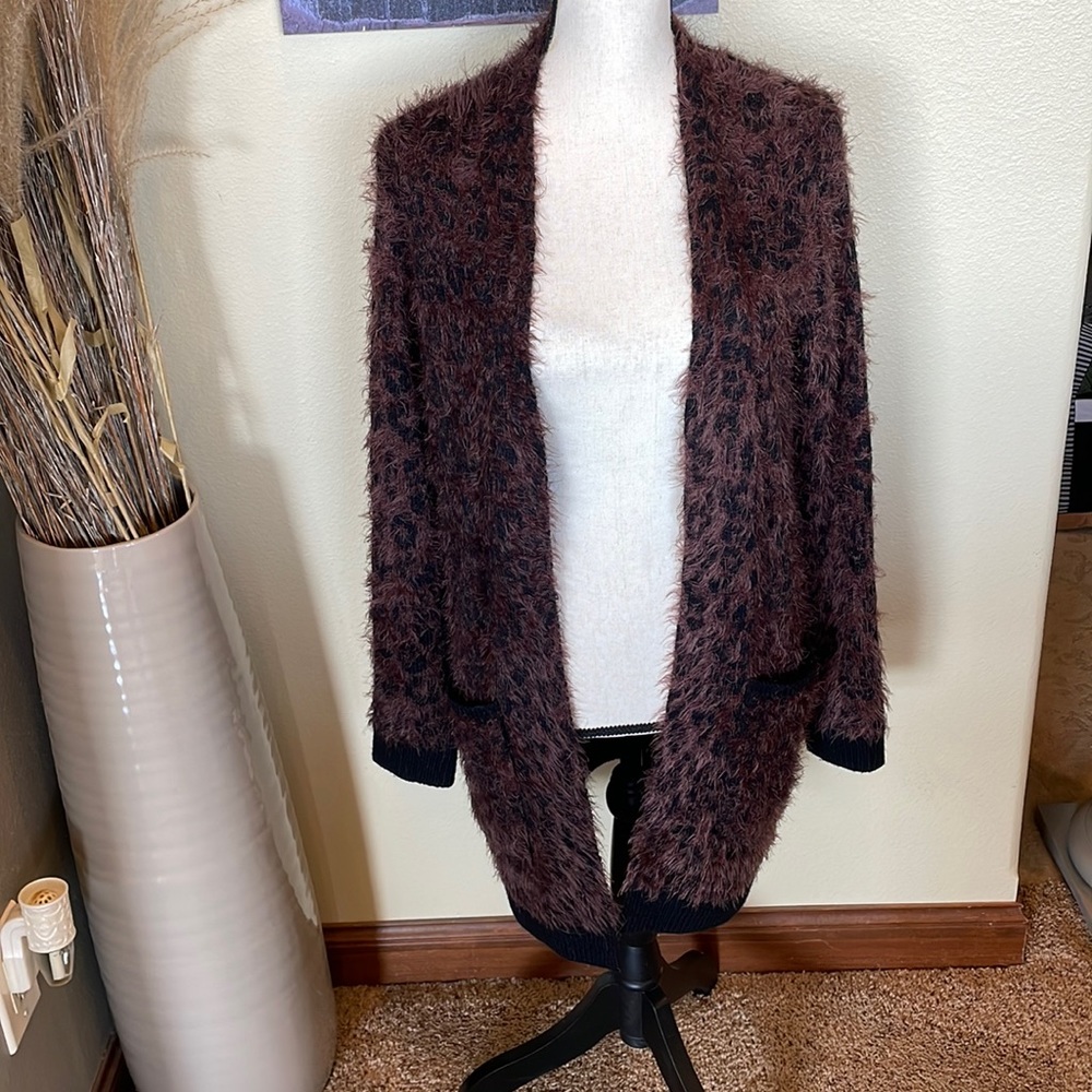 Soft Surroundings Boho Fuzzy Leopard Animal Print… - image 2